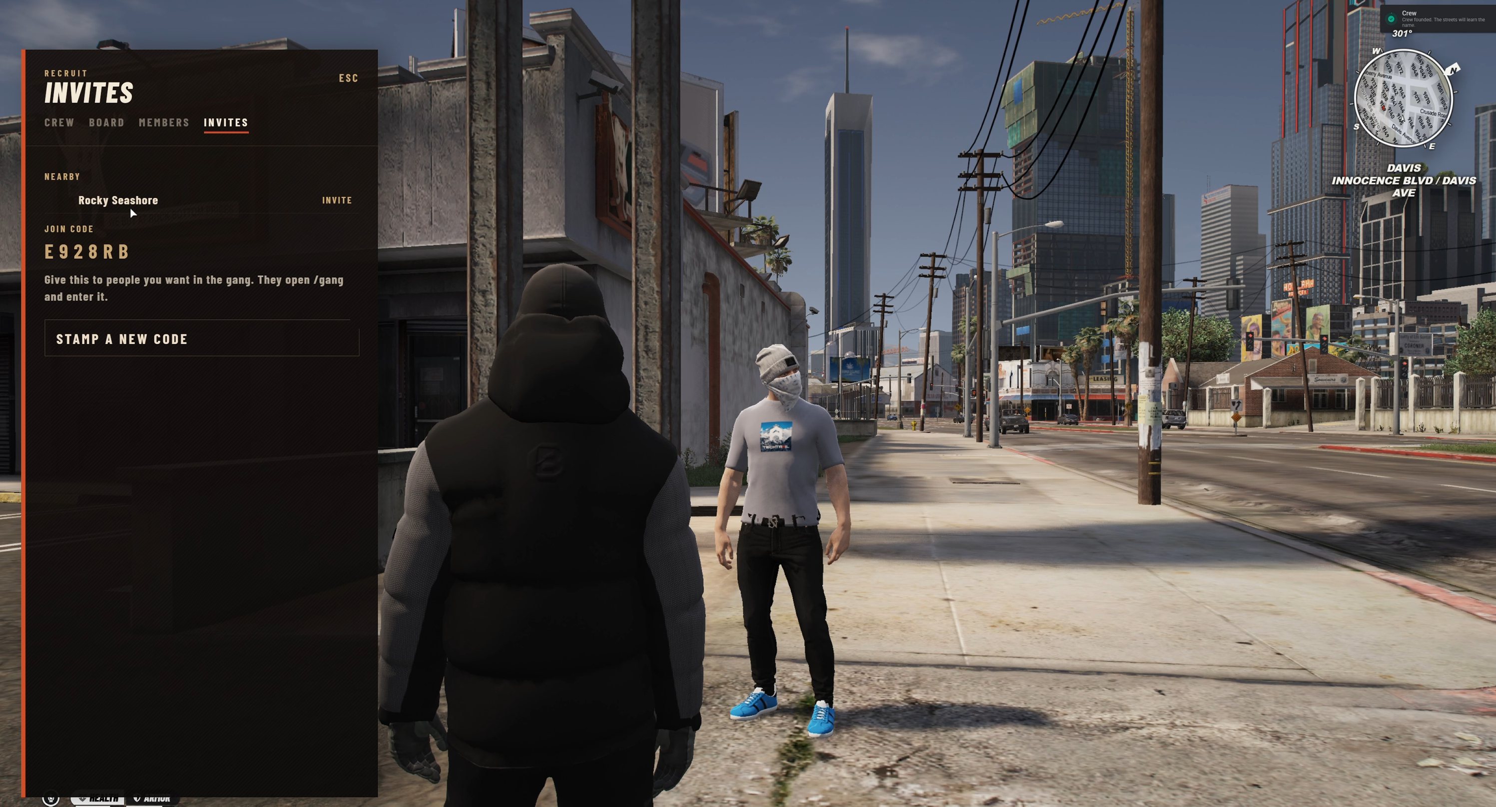 FiveM gang invite menu with nearby player invite and private gang join code